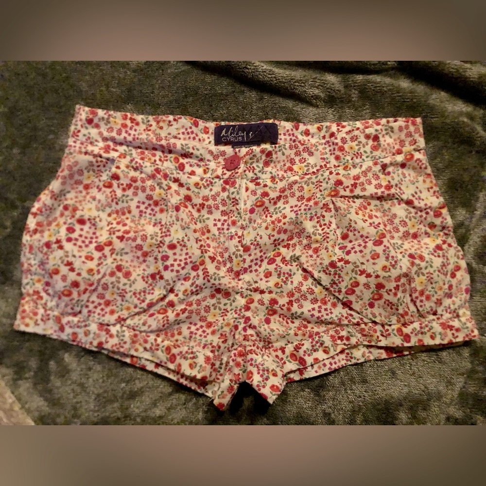 Flowered Bloomer-ish Shorts